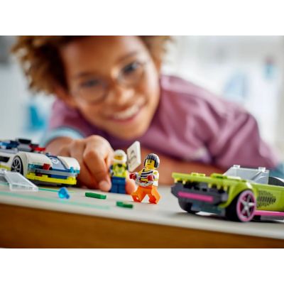 7. LEGO City 60415 Police Muscle Car Chase