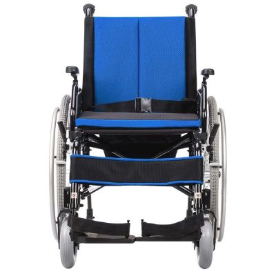2. Cameleon 18' Folding Wheelchair