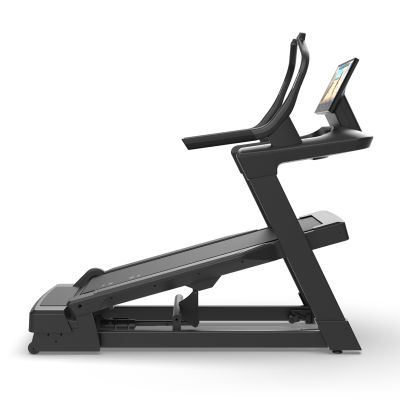12. FREEMOTION ELECTRIC TREADMILL INCLINE TRAINER i24
