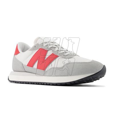 6. New Balance sports shoes M MS237BO