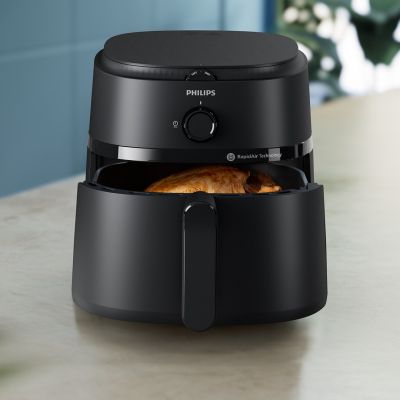 7. PHILIPS NA 130/00 air fryer