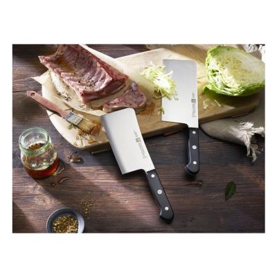4. ZWILLING GOURMET 36112-181-0 Chef’s Knife Stainless Steel