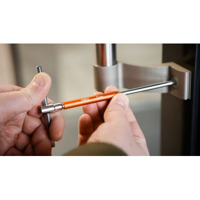 9. Pin wrenches 2-10 mm, set of 10 in a rack