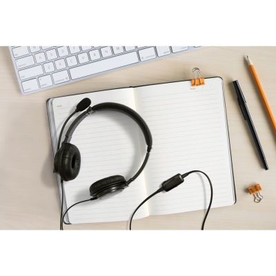 2. Kensington K33065WW Headphones/Headset Wired Headband Office/Call Center USB Type-A Black