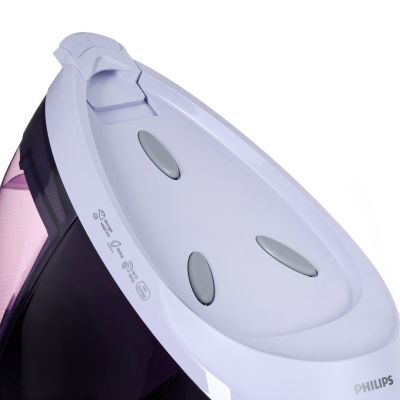 4. PHILIPS PerfectCare PSG7050/30 steam generator