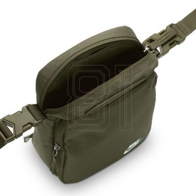 4. Nike Heritage Crossbody Bag DB0456-222
