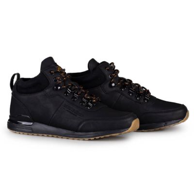 8. Bustagrip Leather Jogger Shoes MRM4A