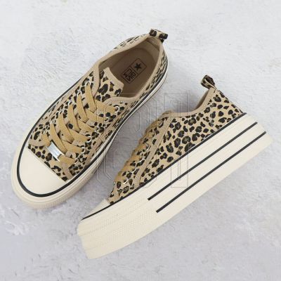 4. NEWS sneakers on the platform W 9157 EVE512