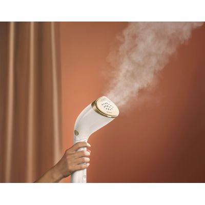 77. PHILIPS STH7030/10 Garment Steamer