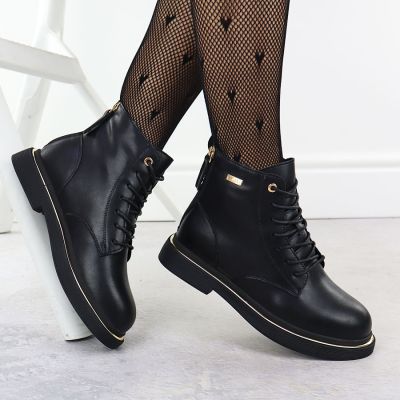 7. Women's leather ankle boots, black, Goe SS2N4101