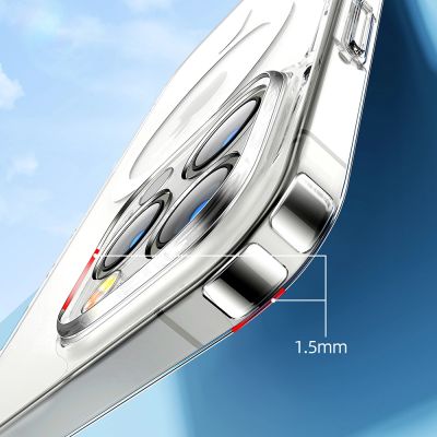 6. Joyroom 14D Magnetic Case Magnetic Case for iPhone 14 Plus Compatible with MagSafe transparent (JR-14D7)
