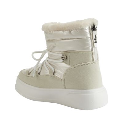 8. Lee Cooper Women's Shoes White LCJ-25-03-3815LA