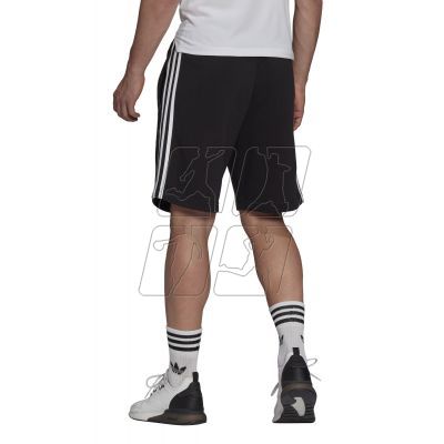 2. Adidas Juventus Turin 3-stripes M GR2918 shorts