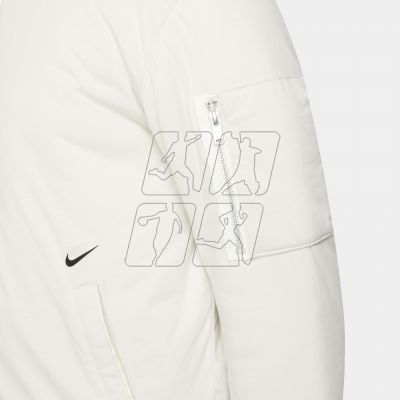 5. Nike Sportswear Style Essentials + M Jacket DD5001-072