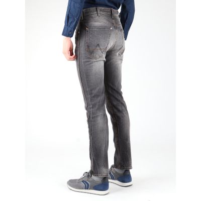 2. Wrangler Vedda jeans W12ZNP21Z