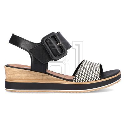 22. Leather wedge sandals Remonte W RKR646