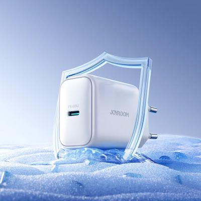 10. Joyroom JR-TCF20 USB-C PD 20W network charger - white + USB-C / USB-C cable 1m