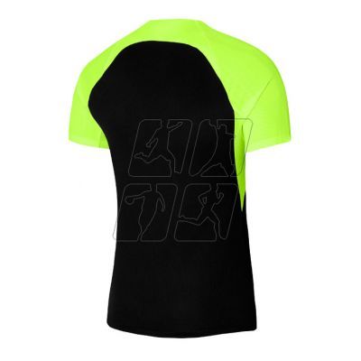 2. Nike Dri-FIT Strike 3 M DR0889-011 T-shirt