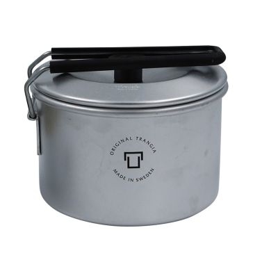 2. TRANGIA T-CUP BLACK WITH LID