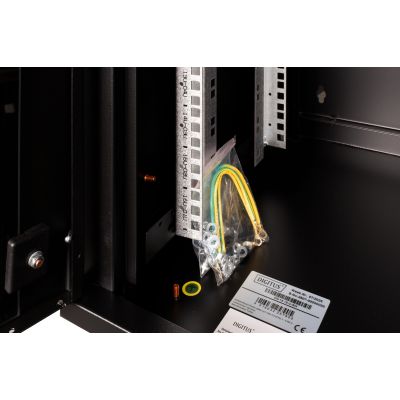 5. Digitus Unique 19" 16U wall-mounted network cabinet 600x450, glass door, black, undivided, assembled, 100kg
