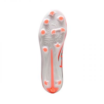 6. Puma Ultra 5 Match+ FG/AG M 108162 01 football boots