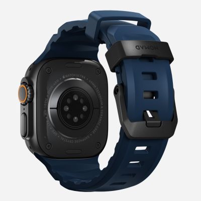 2. Nomad Rocky Point Band Black Leather, Titanium