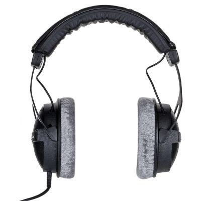 10. Beyerdynamic DT 770 PRO 250 OHM - Closed Studio Headphones