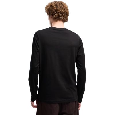 4. Puma ESS No. 1 Logo Longsleeve Tee Black 682546 01