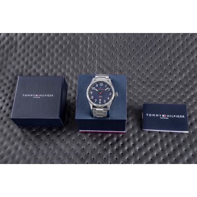 6. Tommy Hilfiger Forrest Men's Watch 1710563 + BOX