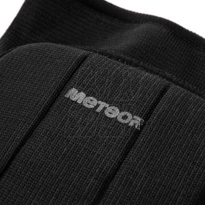 3. Knee pads Meteor 17302