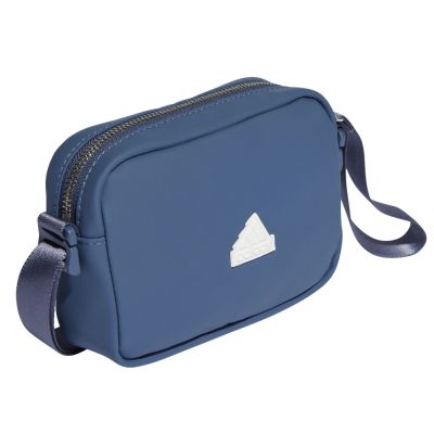 6. adidas PU ESS Bag IT1948