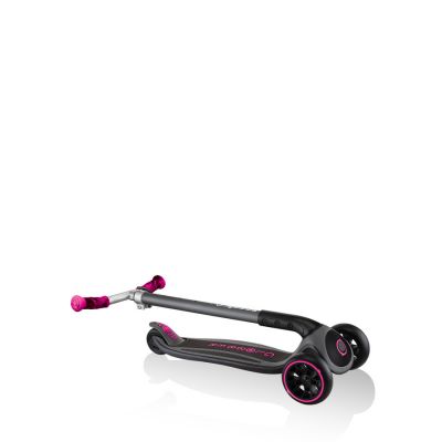 19. Globber Master Prime 3-Wheel Scooter / Black - Neon Pink 664-110