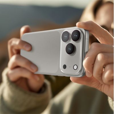 5. AmazingThing Full Lens Glass for iPhone 17 Pro