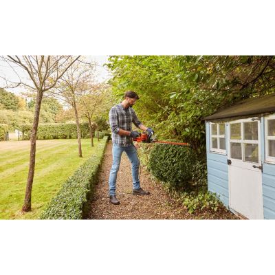 14. Black & Decker BEHTS451 Electric Hedge Trimmer Twin Blade 550W 2.65kg
