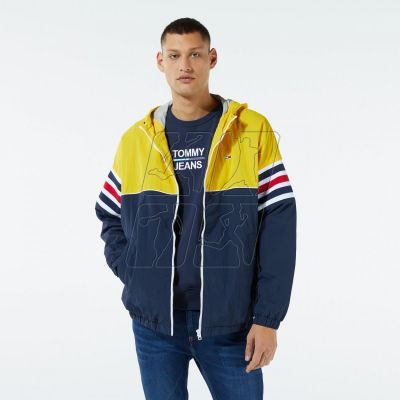 2. Tommy Jeans Colorblock Zip Thru M DM0DM11002-C87 jacket