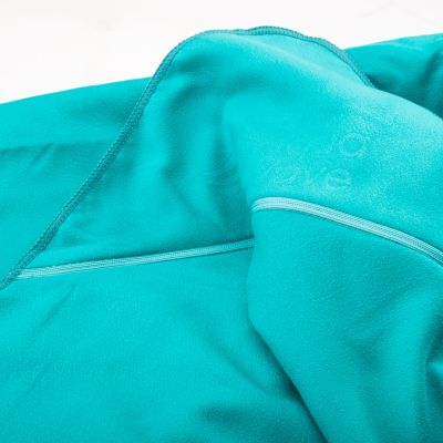 6. AquaWave Playa Towel 92800503411