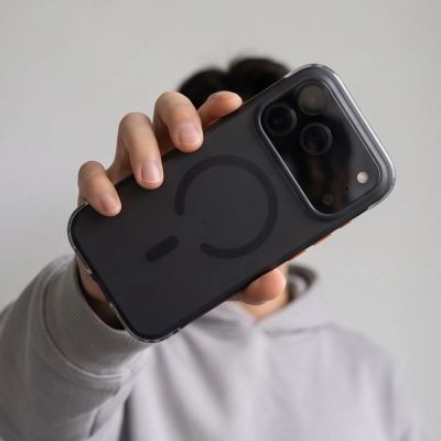 9. Tech-Protect MagAir MagSafe CC case for iPhone 18 Pro / 17 Pro - matte black