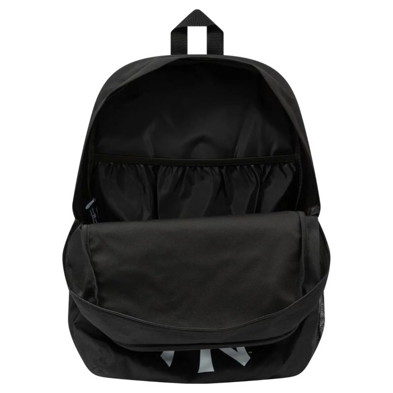 3. New Era MLB New York Yankees Multi Stadium Backpack 60503791 Black One Size
