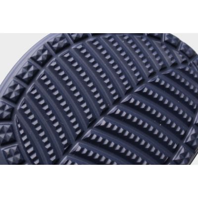 14. Crocs Classic Kids Sandal T Jr 207537-410 sandals