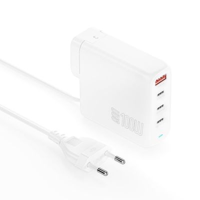 3. 4smarts Ladegert GaN Flex Pro 100W 3 USB-C + 1 USB-A. Travel