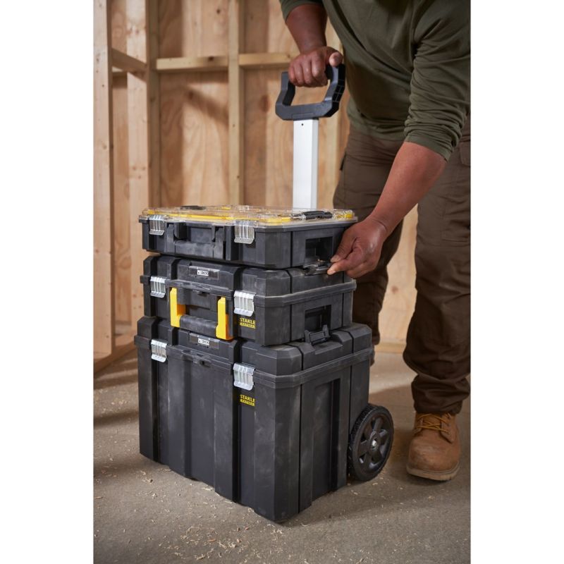5. PRO-STACK box set on wheels