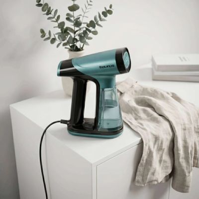 9. Taurus 918170000 Handheld Steamer
