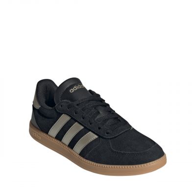 2. adidas Breaknet Sleek W JR0685 shoes