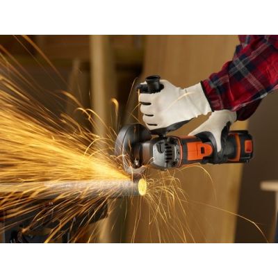 15. 18V BDBCG720N BLACK+DECKER Cordless Angle Grinder