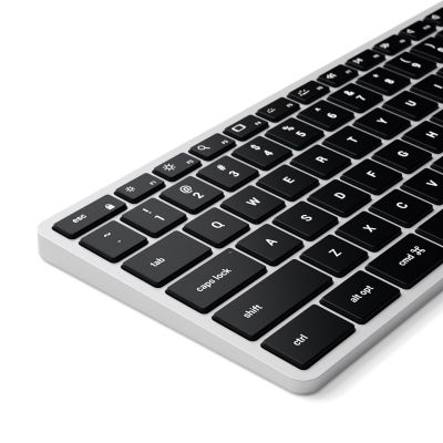 5. Satechi Slim X3 - Bluetooth numeric keyboard for up to four USB-C US International devices (silver)