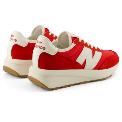 5. New Balance U370VD sports shoes