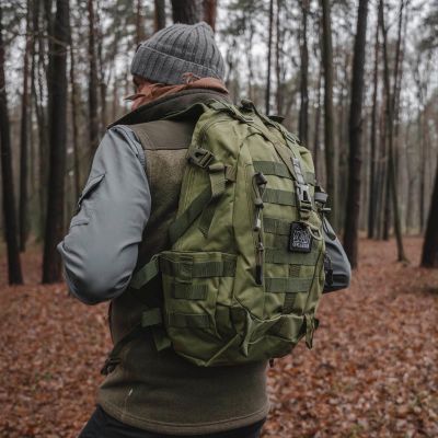 25. Offlander Survival Trekker 25L Backpack OFF_CACC_34GN