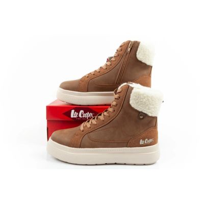 10. Lee Cooper women's winter boots, insulated, lightweight sheepskin boots