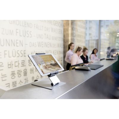 18. Durable Tablet holder Passive Tablet/UMPC Holder Silver