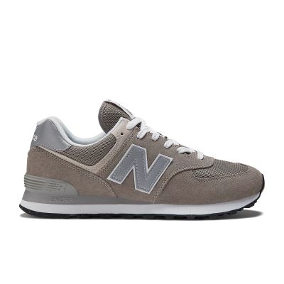9.  New Balance M ML574EVG.2E shoes